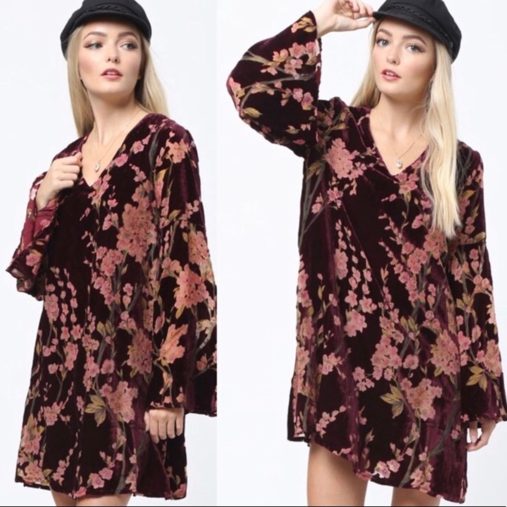 Velvet burnout floral print dress - Picture 2 of 2